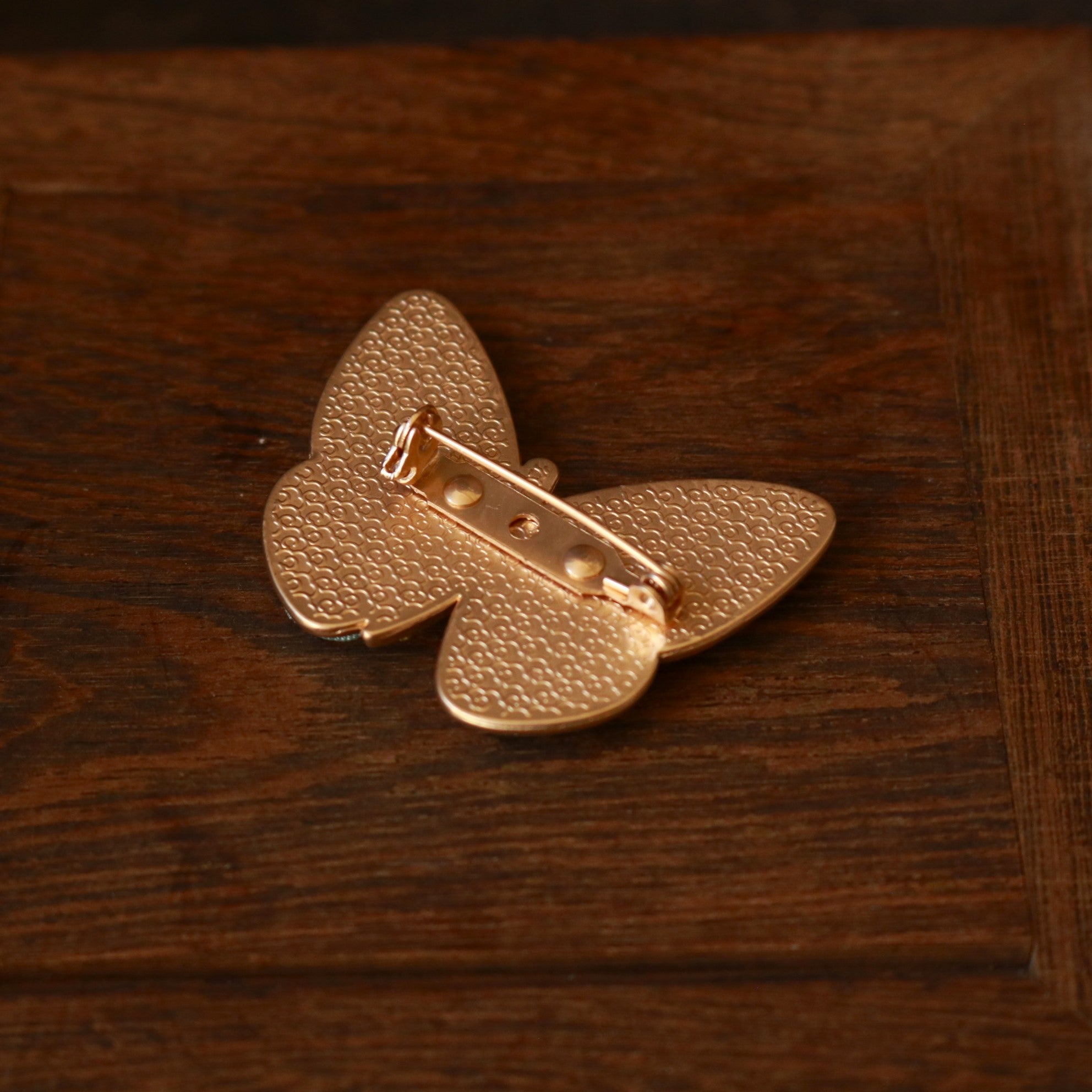Hand Weaved Silk Hair Clip and Matching Ear Studs Butterfly Dragonfly Brooch