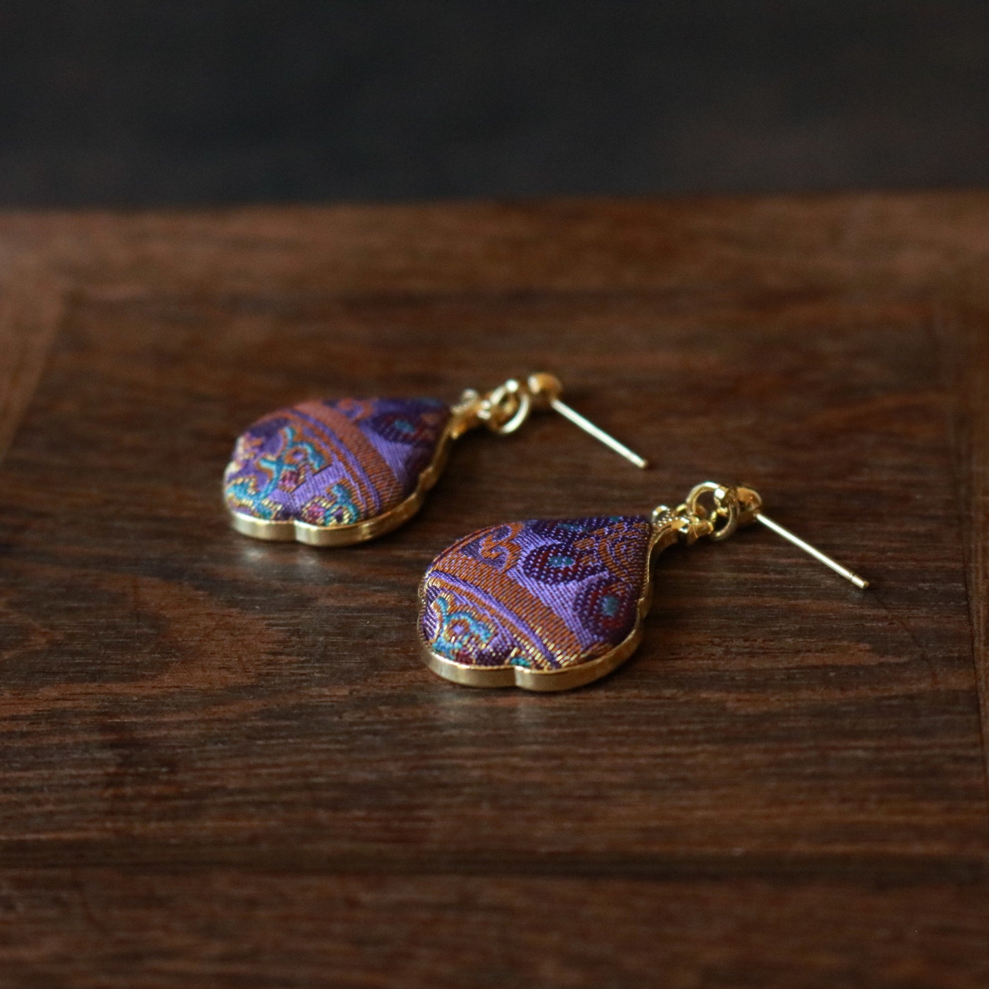Hand Weaved Silk Hair Clip and Matching Earrings