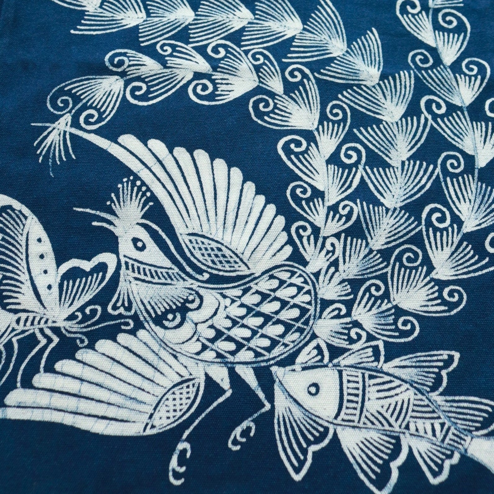 Embroidtale Canvas Bag Hand-Dyed Indigo Batik by the Ethnic Miao Tribe