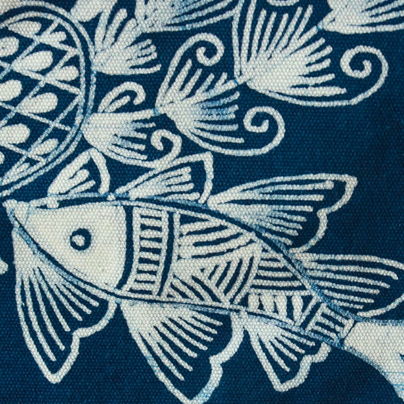 Embroidtale Canvas Bag Hand-Dyed Indigo Batik by the Ethnic Miao Tribe